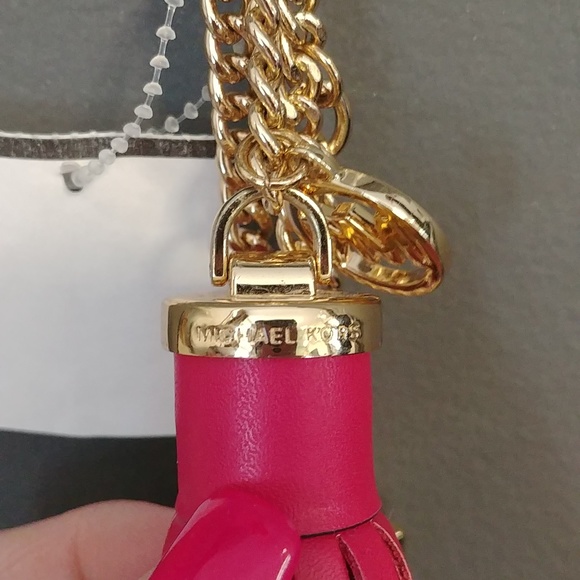 NWT Micheal Kors XL Bag Charm Leather Tassel - Picture 5 of 8